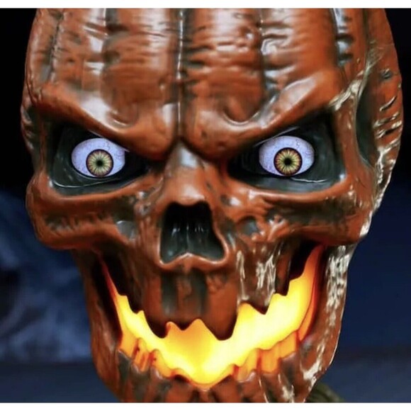 12ft Rotten Patch Giant-Sized Inferno Pumpkin Skeleton w/ LifeEyes LCD Halloween - Picture 4 of 8